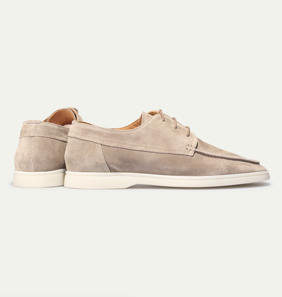 Men’s Suede Loafers – Lace-Up Closure – White Sole – Sleek Structured Fit